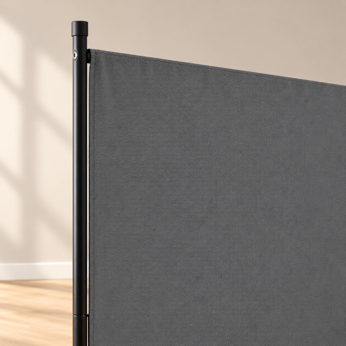 Paravent panneau unique tissu gris, cadre fer, 181 x 181,5 cm — détail du haut